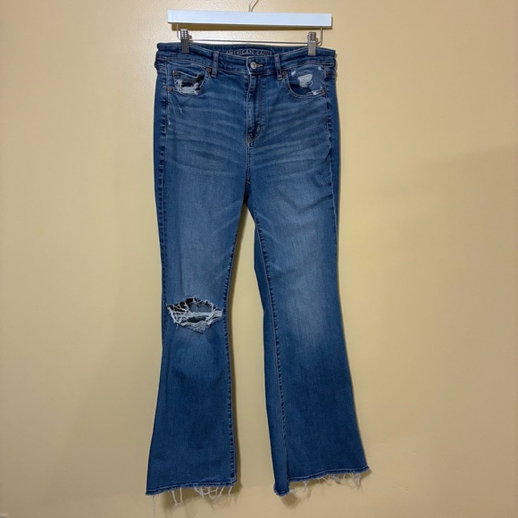 American Eagle Super Hi-Rise Flare Ripped Jeans Women’s 10 Blue - Picture 2 of 11